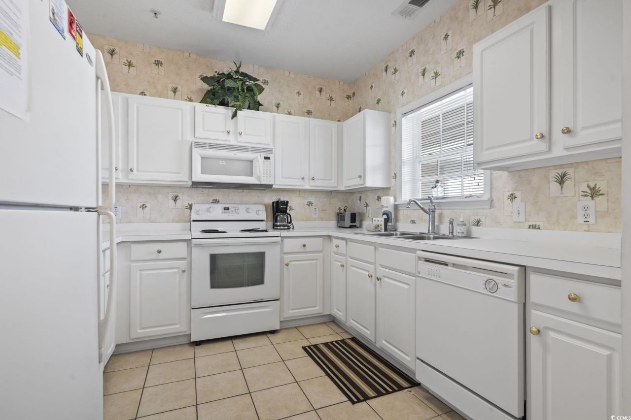 5801 Oyster Catcher Dr. Photo 18