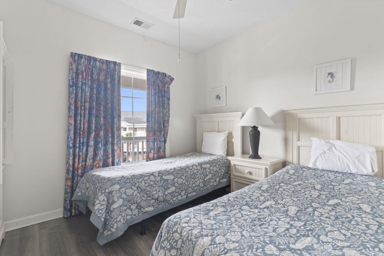 5801 Oyster Catcher Dr. Photo 9