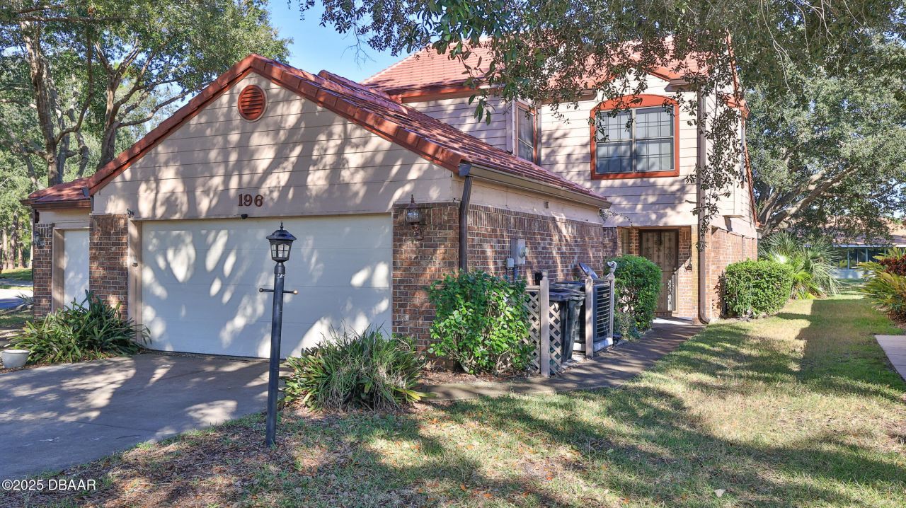196 Gray Dove Court, Daytona Beach, FL 32119 Main Photo