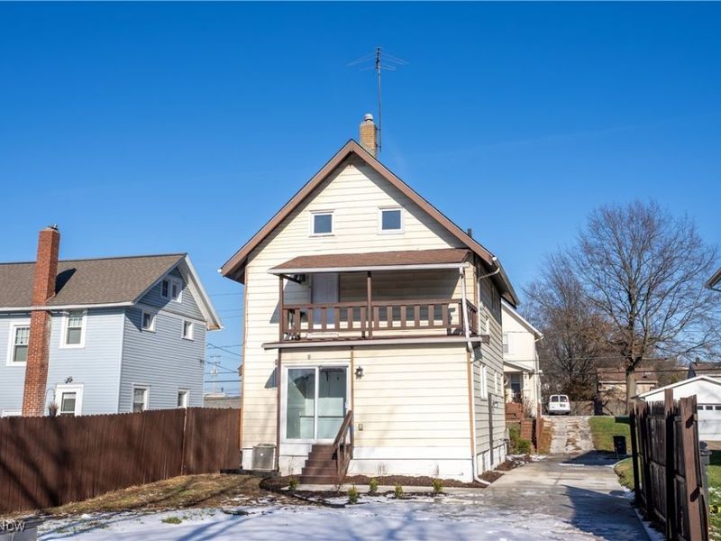 14 E Dartmore Avenue, Akron, OH 44301 Photo 2