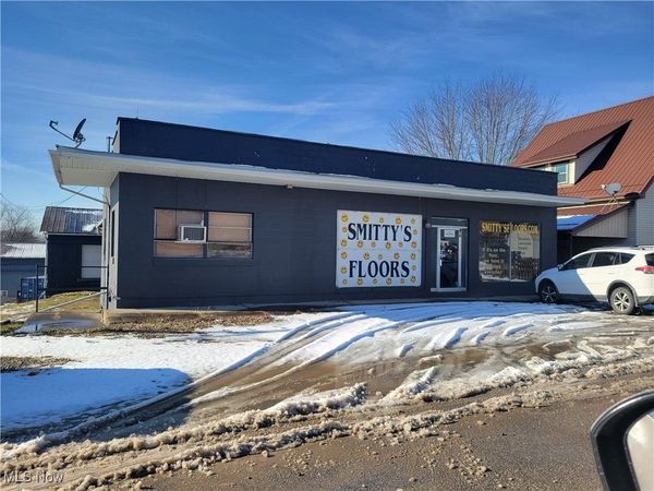 404 Lincoln Avenue, Cadiz, OH 43907