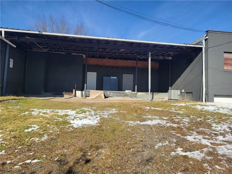 404 Lincoln Avenue, Cadiz, OH 43907 Photo 3