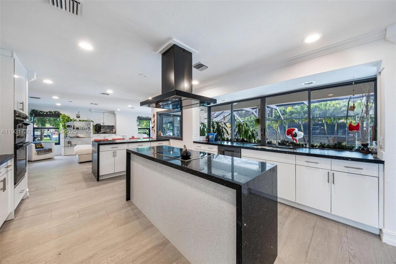 13840 Chatham Pl, Davie, FL 33325 Photo