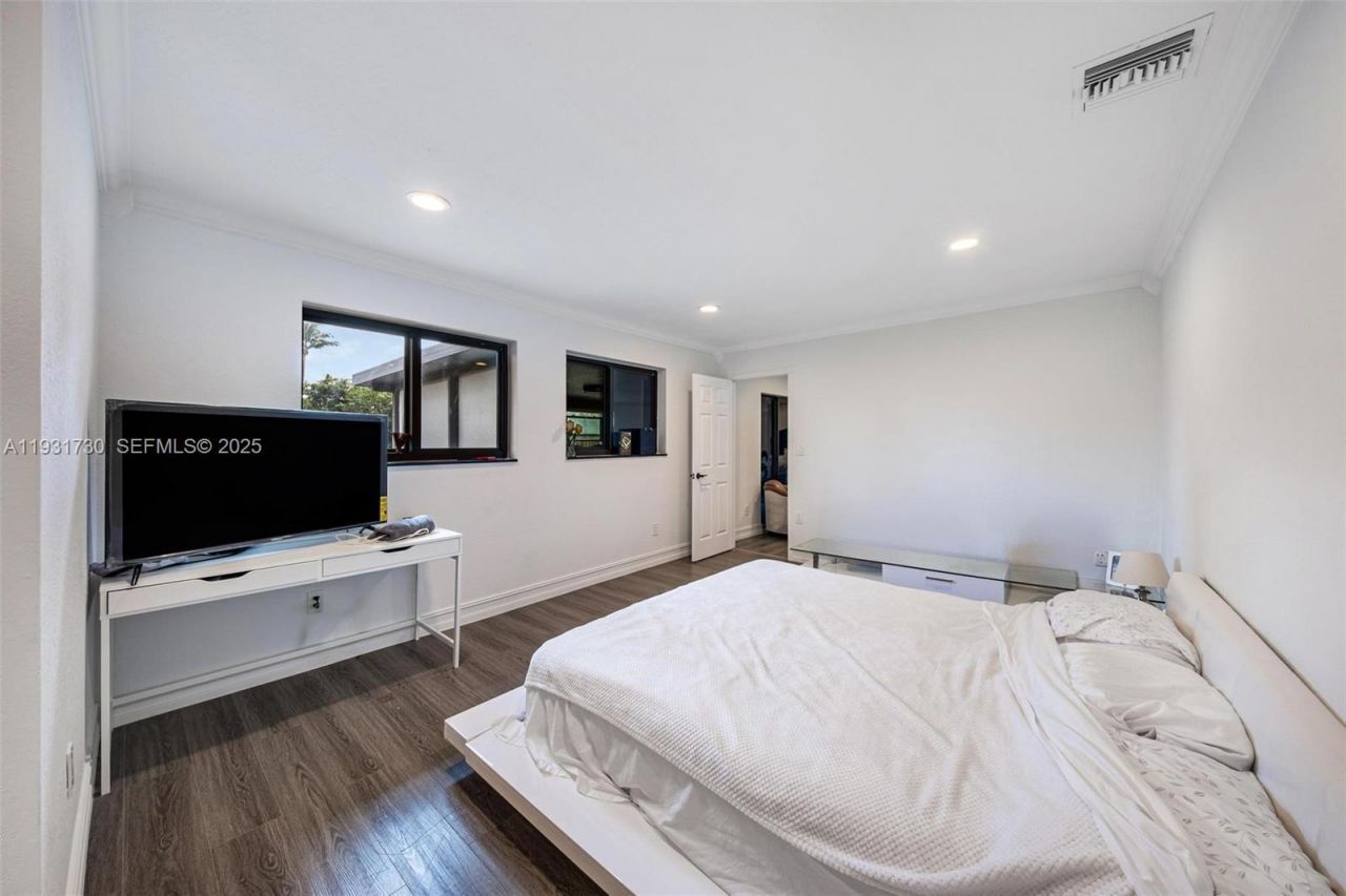 13840 Chatham Pl, Davie, FL 33325 Photo