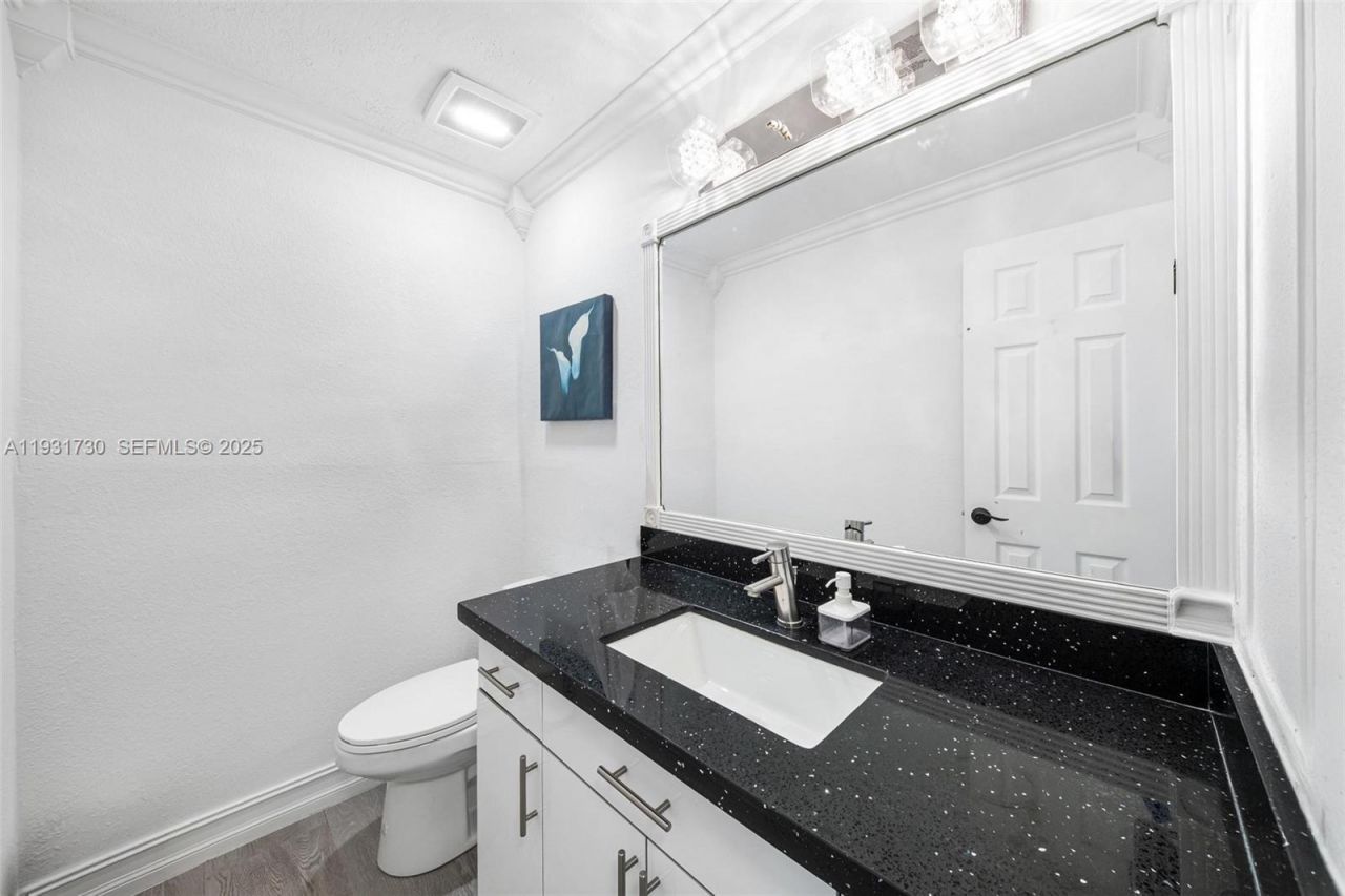 13840 Chatham Pl, Davie, FL 33325 Photo