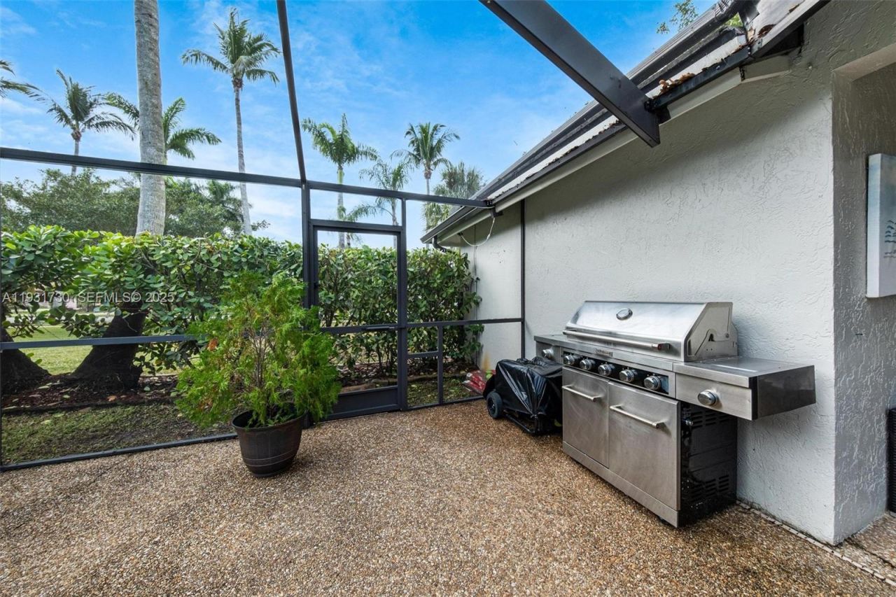 13840 Chatham Pl, Davie, FL 33325 Photo