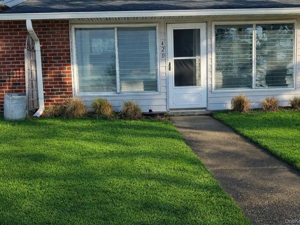 42 Trent Court, Unit D, Ridge, NY 11961