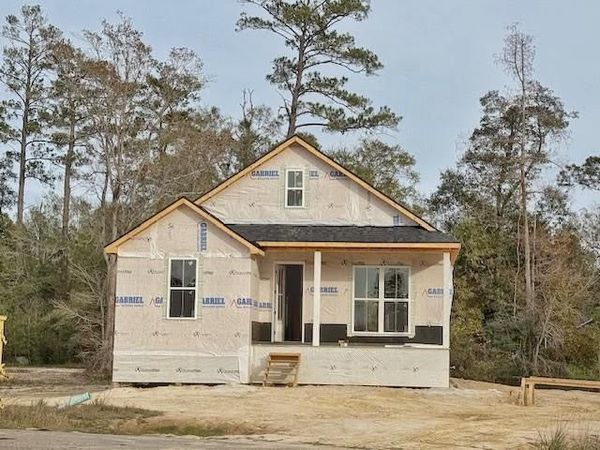 21326 LAKE MAUREPAS Court, Ponchatoula, LA 70454