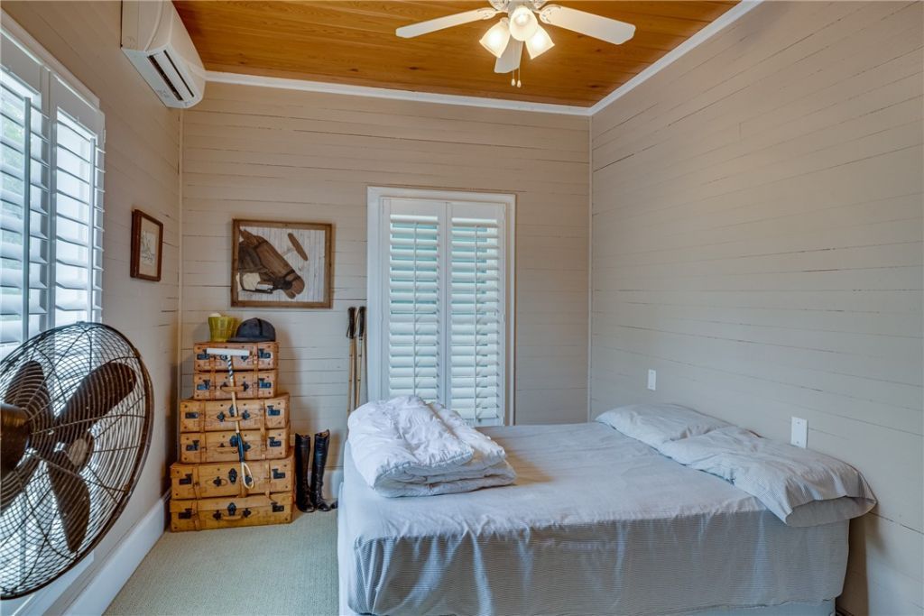 107 N Broadway Street, Fellsmere, FL 32948 Photo