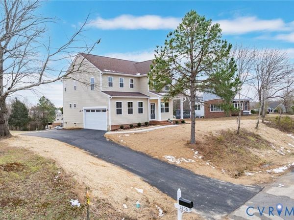 1800 Timberline Drive, Farmville, VA 23901