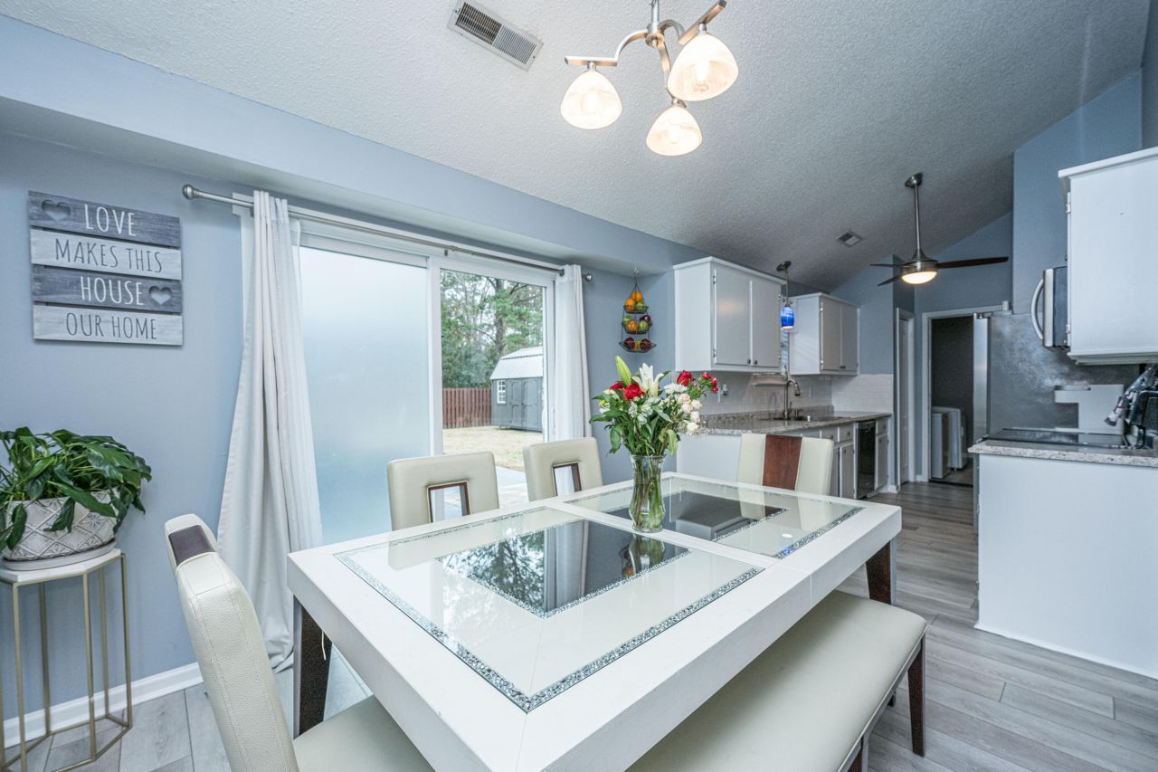 303 Houston Drive Photo 10