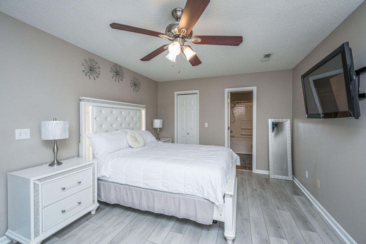 303 Houston Drive Photo 16