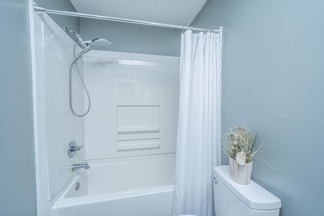 303 Houston Drive Photo 19