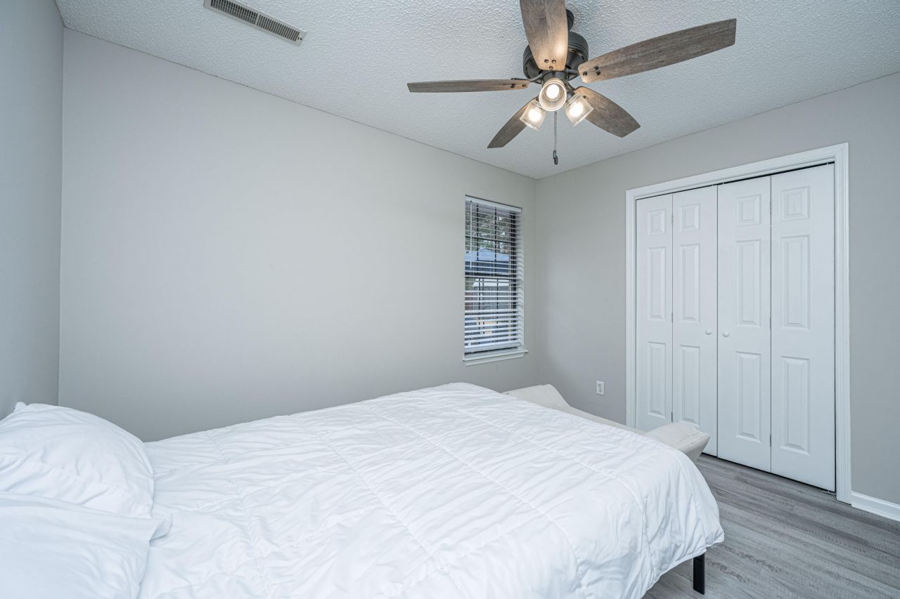 303 Houston Drive Photo 22