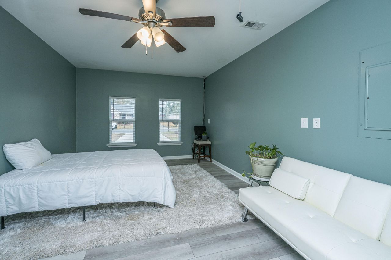 303 Houston Drive Photo 32