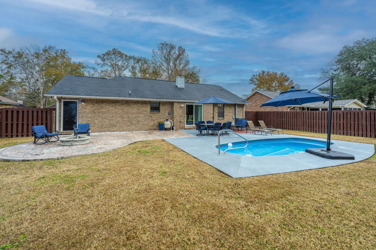 303 Houston Drive Photo 34