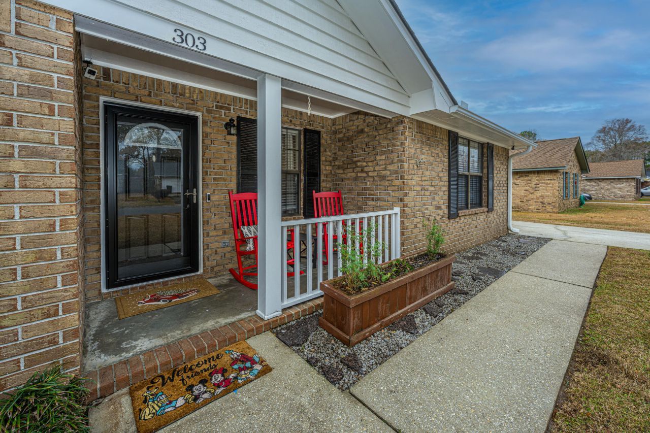 303 Houston Drive Photo 46