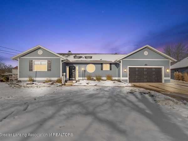 10273 Burgundy Boulevard, Dimondale, MI 48821