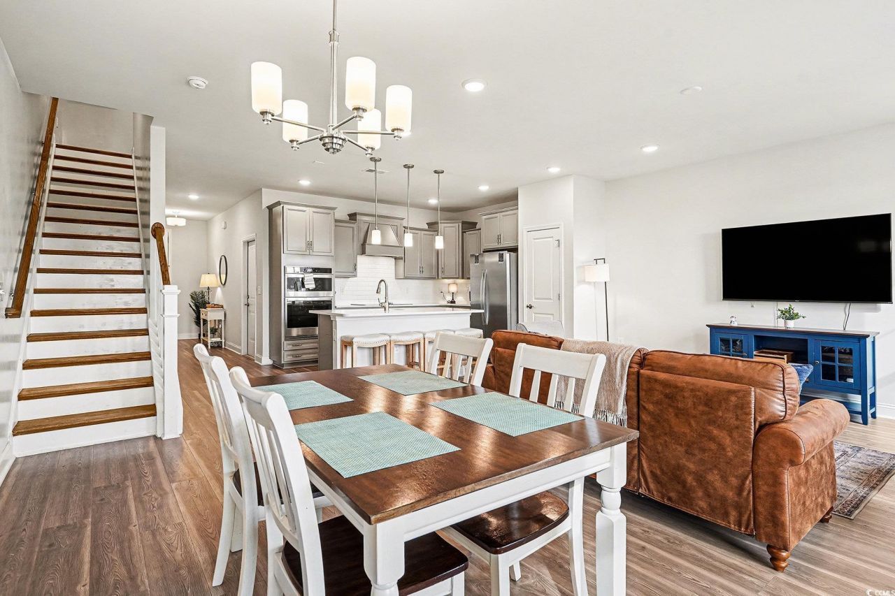 5139 Double Eagle Way Photo 7