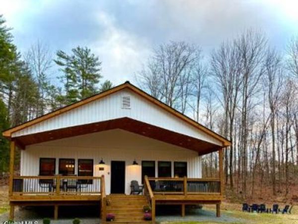 130 Buttermilk Hill Road, Wells, NY 12190