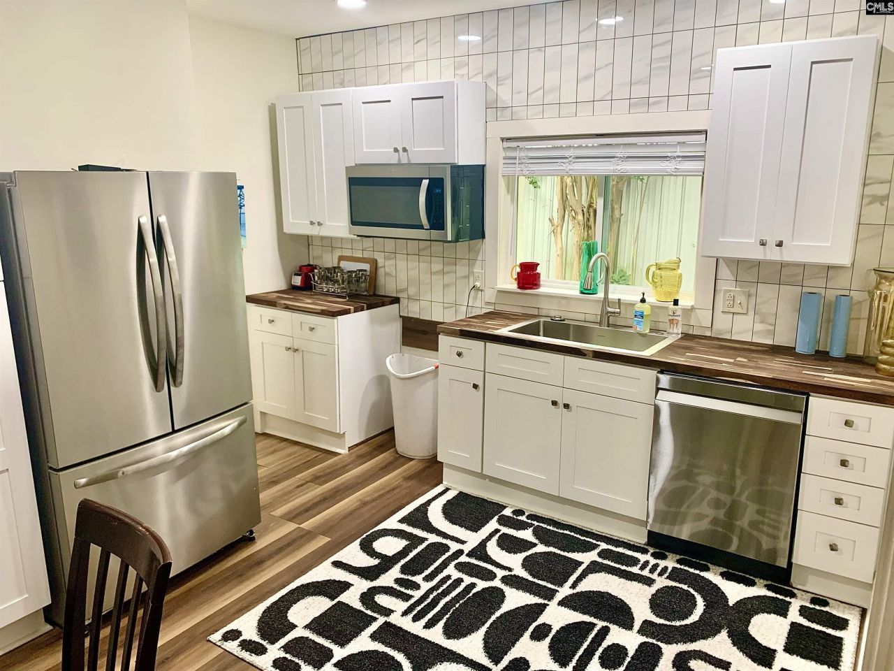 512 Center Street Photo 11