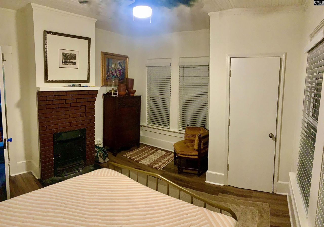 512 Center Street Photo 17