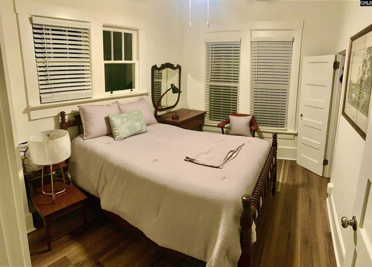 512 Center Street Photo 19