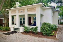 512 Center Street photo 4