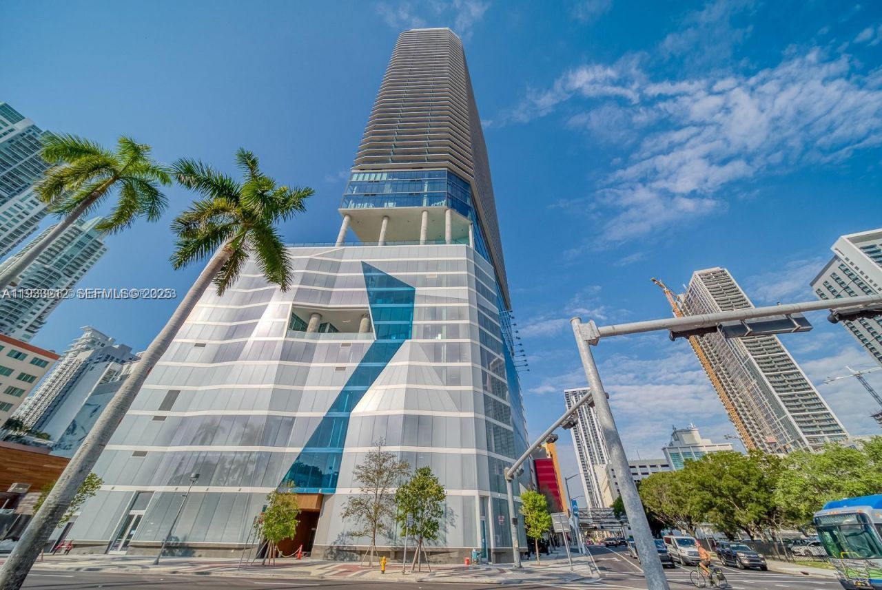 398 NE 5th St, Unit 1417, Miami, FL 33132 Photo