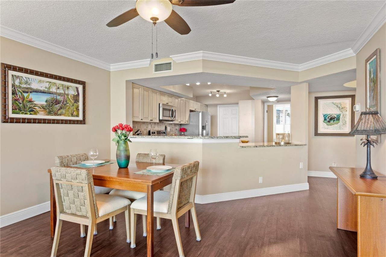 5279 Isla Key Boulevard S, Unit 211, Saint Petersburg, FL 33715 Photo