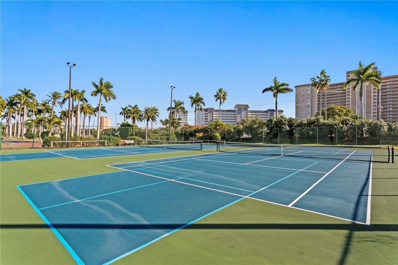 5279 Isla Key Boulevard S, Unit 211, Saint Petersburg, FL 33715 Photo