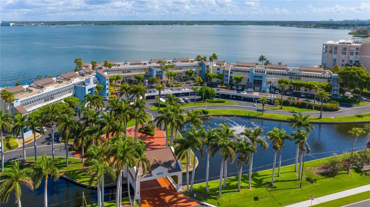 5279 Isla Key Boulevard S, Unit 211, Saint Petersburg, FL 33715 Photo