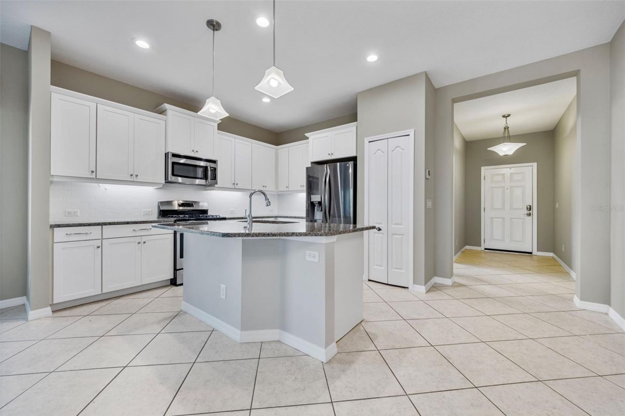 4838 Maymont Park Circle, Bradenton, FL 34203 Photo