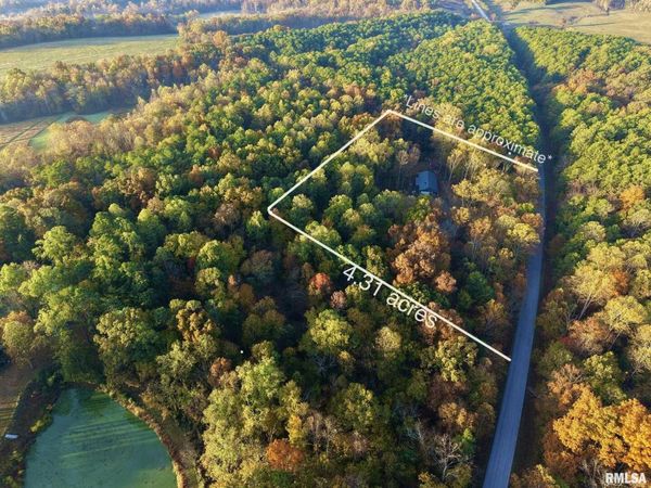 718 Karbers Ridge Road, Elizabethtown, IL 62931