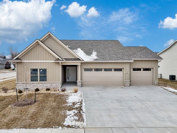 606 KEVIN Road, Blue Grass, IA 52726