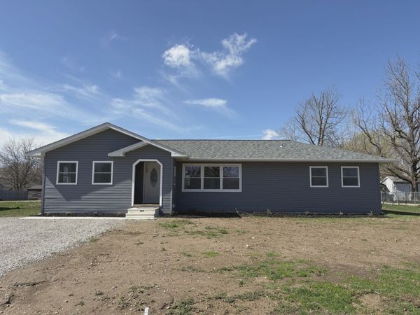 504 Westhaven Drive, Centralia, IL 62801