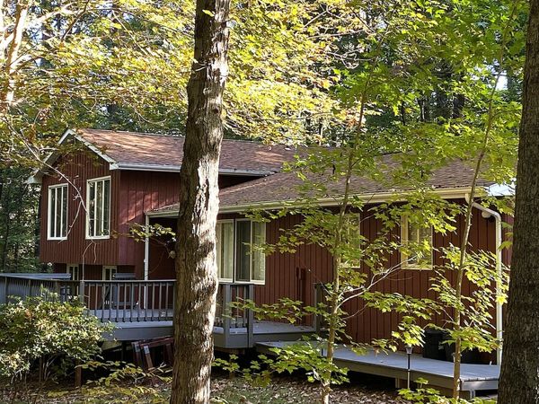 567 UNION GROVE Road, Carbondale, IL 62901