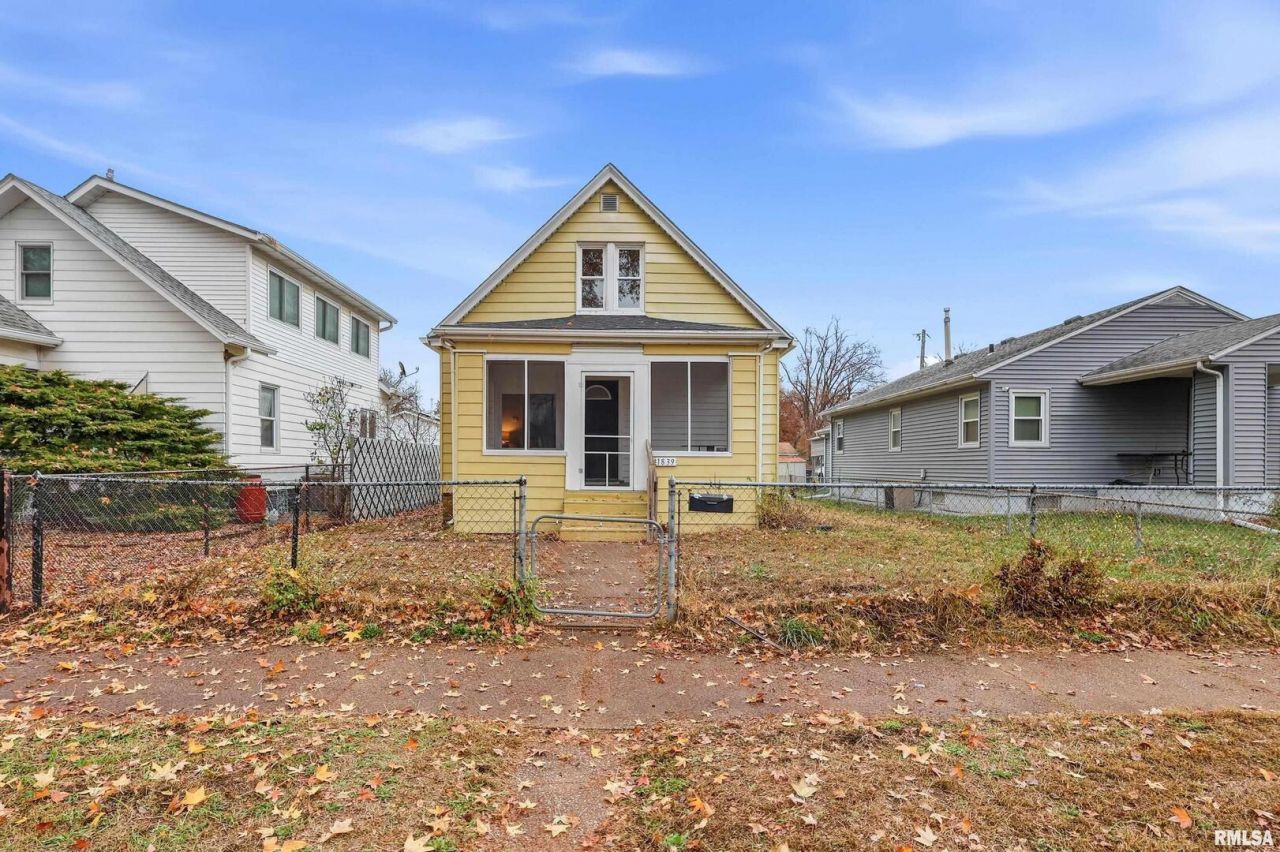 1839 7th Street, Rock Island, IL 61201 Main Photo