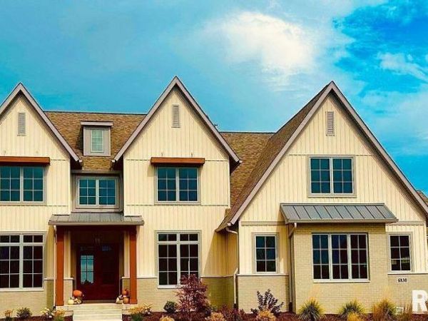 6830 Wilderness Pointe Drive, Bettendorf, IA 52722