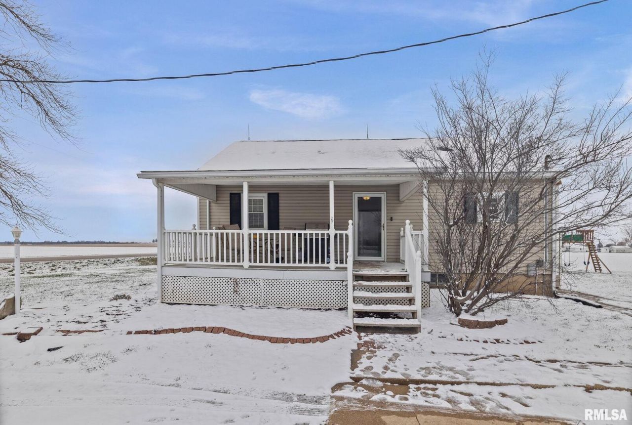 7302 Hoffman Road, Centralia, IL 62801 Main Photo