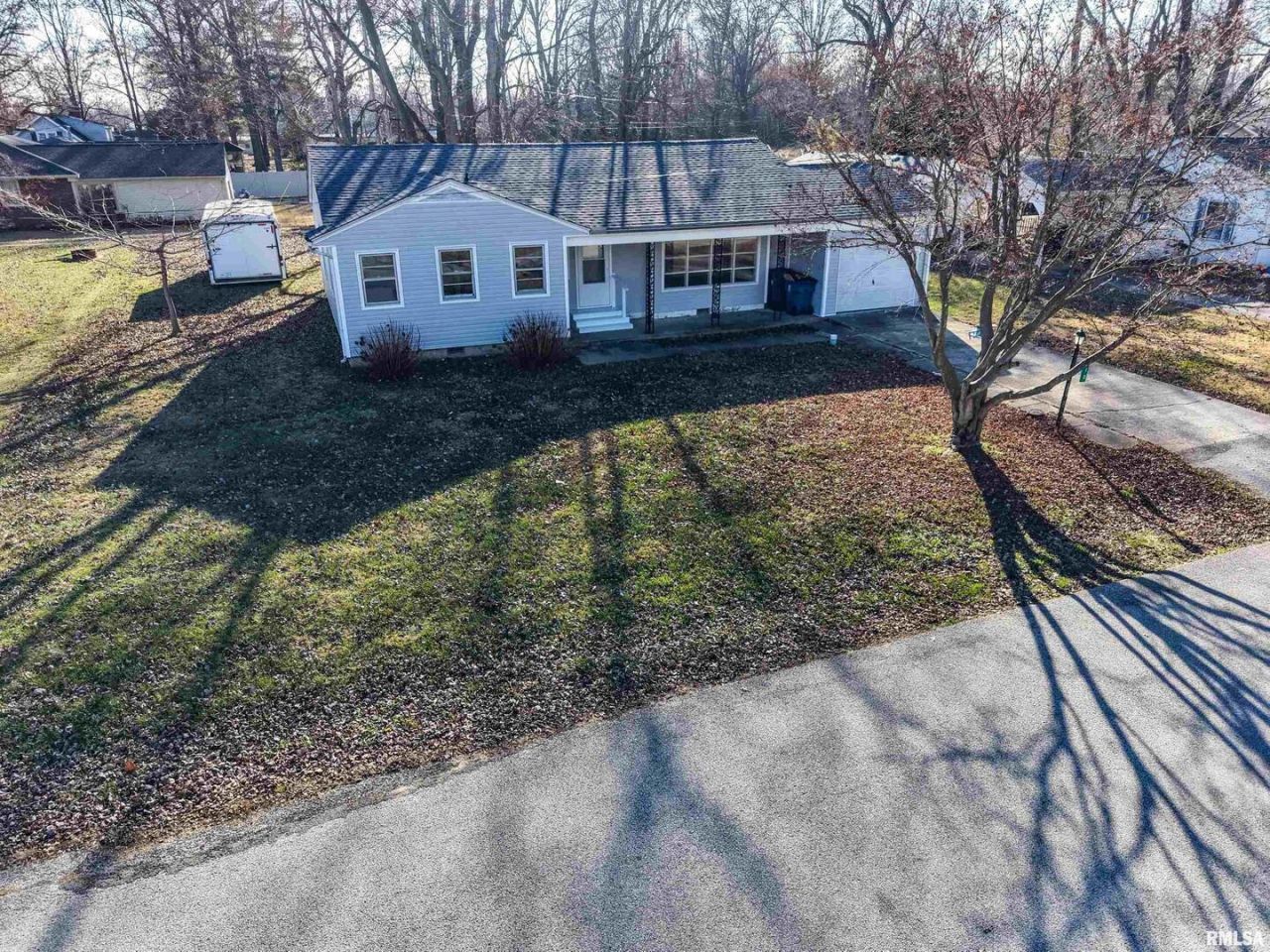 110 Hickory Street, Flora, IL 62839 Main Photo