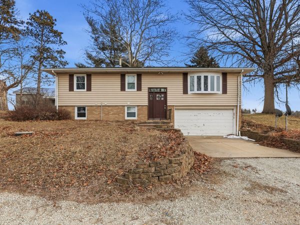 22503 45TH Avenue, Port Byron, IL 61275