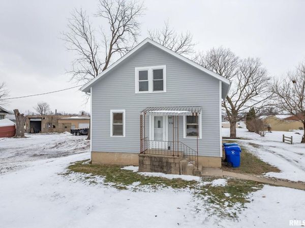 436 HOLLIS Street, Kewanee, IL 62443