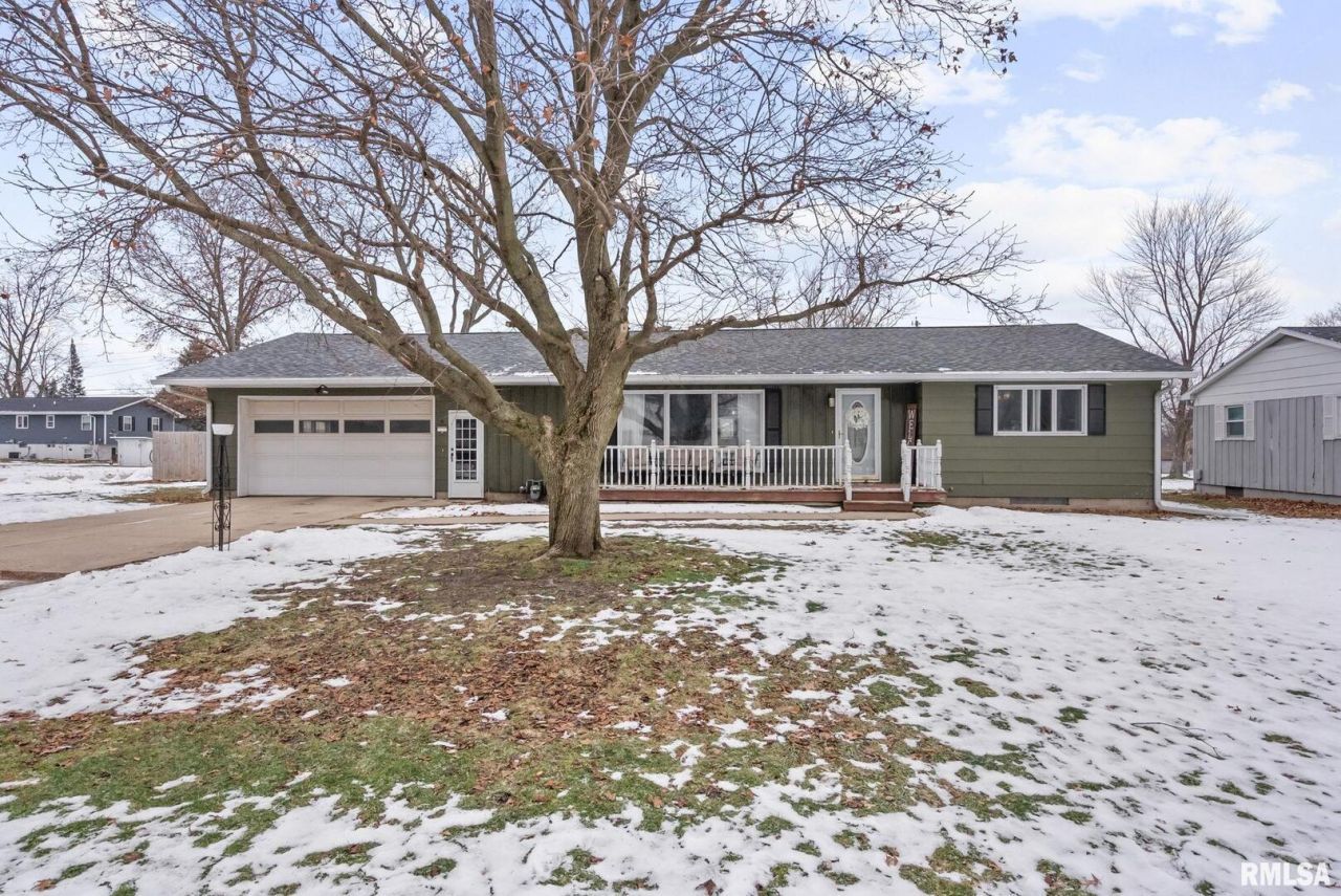 301 N Washington Street, Atkinson, IL 61235 Main Photo