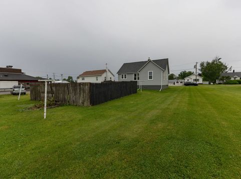 Main Photo