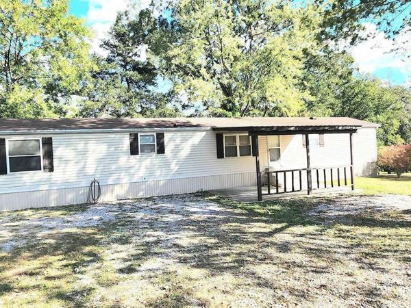 210 E Old Plank Rd Road, Chester, IL 62233