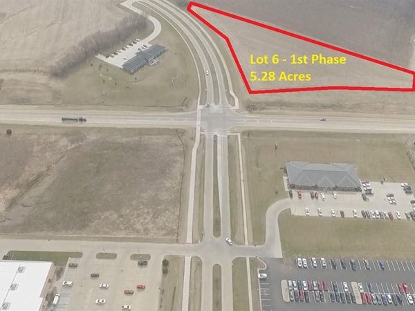 1225 NW 19TH Avenue, Clinton, IA 52732