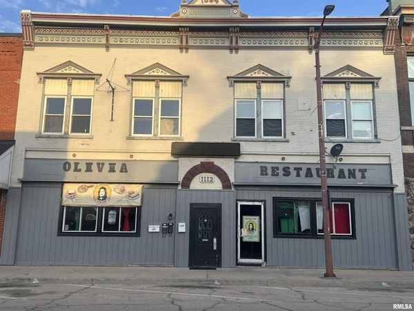 1112 4TH Street, Fulton, IL 61252