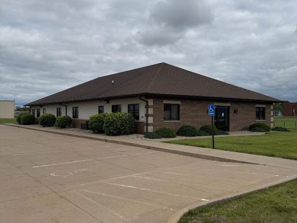 1001 North G Street Street, Monmouth, IL 61452