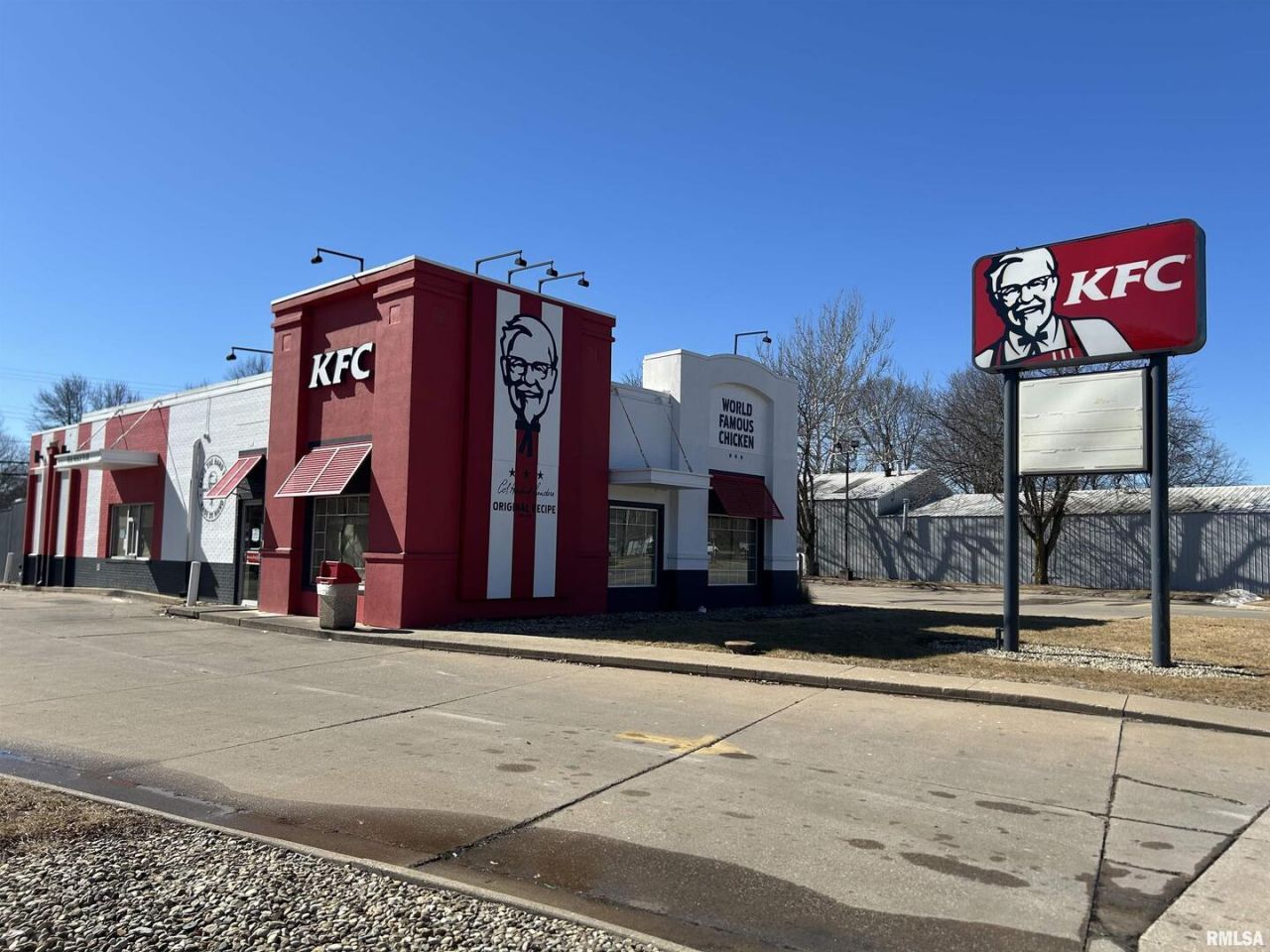 615 E JACKSON Street, Macomb, IL 61455